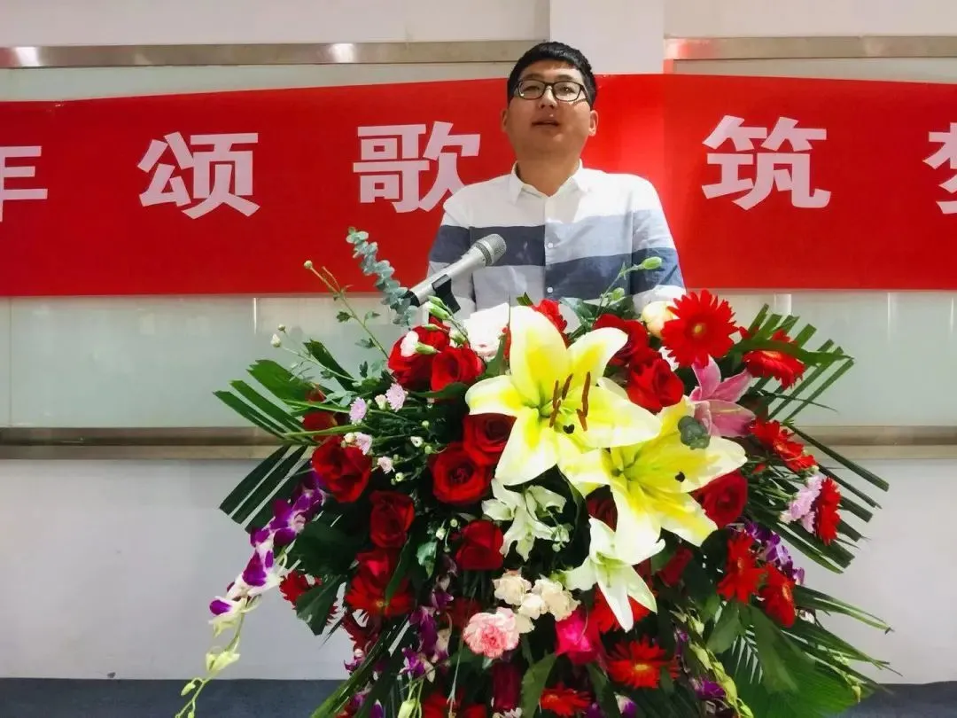 <div style="text-align:center;">
	<span style="color:#FF0000;font-family:PingFang SC, system-ui, -apple-system, BlinkMacSystemFont, Helvetica Neue, Hiragino Sans GB, Microsoft YaHei UI, Microsoft YaHei, Arial, sans-serif;font-size:16px;letter-spacing:1px;background-color:#FFF0EB;">参赛选手</span>
</div>